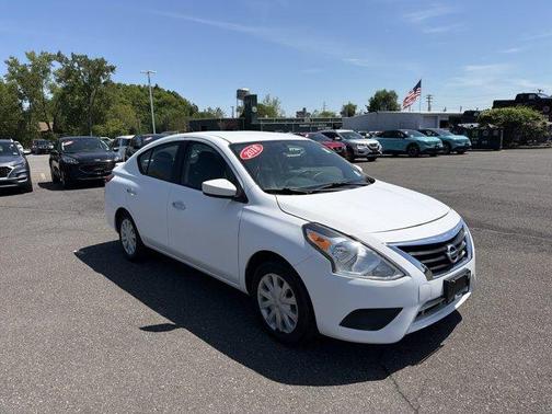 Fresh Powder 2018 Nissan Versa 1.6 SV