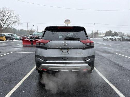 Gun Metallic 2021 Nissan Rogue Platinum