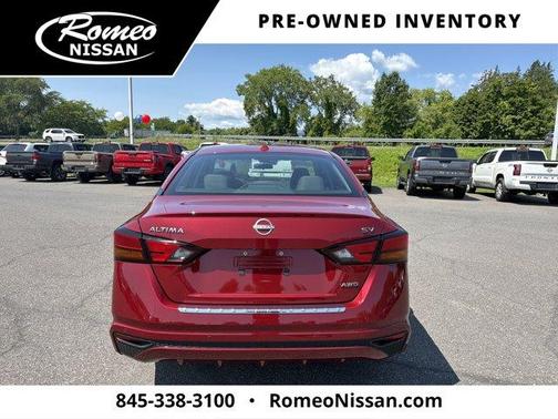 Scarlet Ember 2023 Nissan Altima 2.5 SV