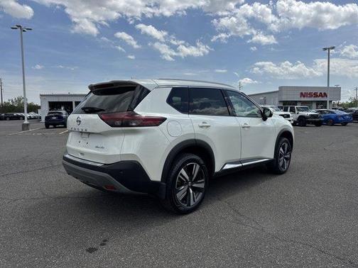 2021 Nissan Rogue SL