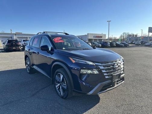 2024 Nissan Rogue SL