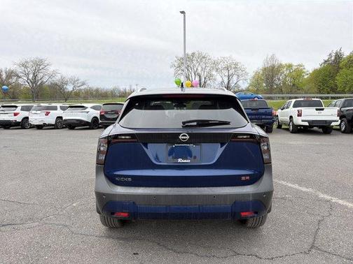 Deep Blue Pearl 2026 Nissan Kicks SR