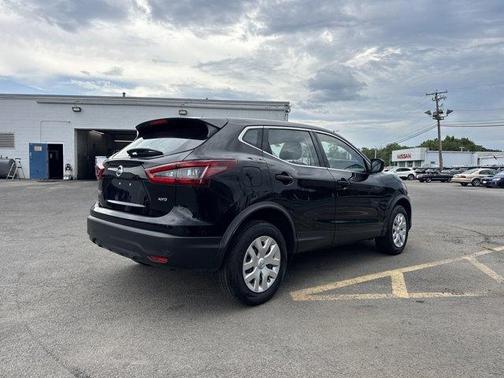 2020 Nissan Rogue Sport S