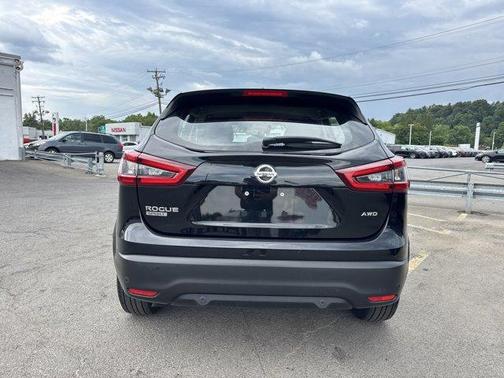 2020 Nissan Rogue Sport S