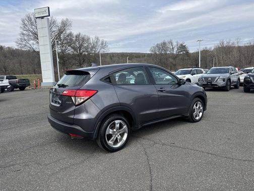 2022 Honda HR-V LX