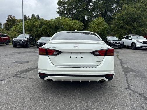 2021 Nissan Altima 2.5 SL