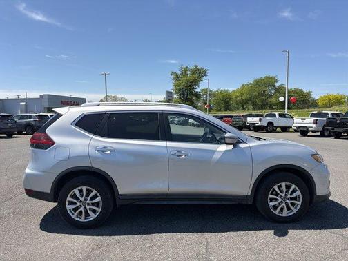 Brilliant Silver 2018 Nissan Rogue SV