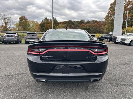 2017 Dodge Charger SXT