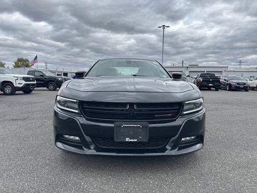 2017 Dodge Charger SXT