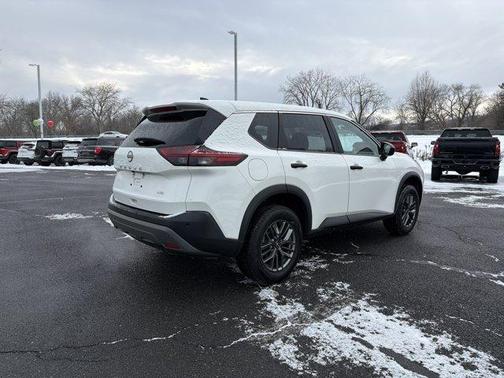 2023 Nissan Rogue S