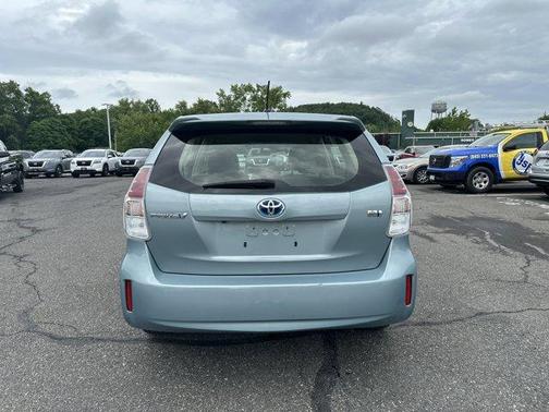 2017 Toyota Prius v Two
