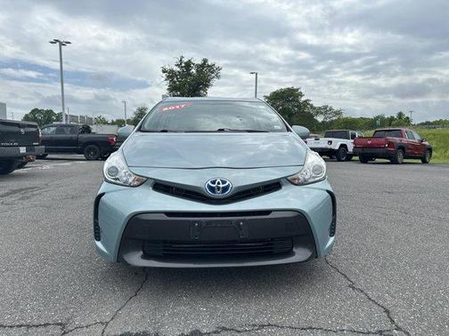 2017 Toyota Prius v Two