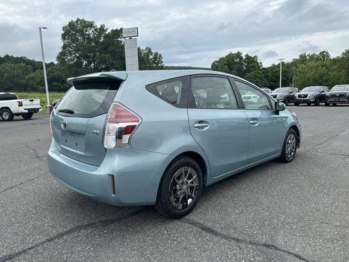 2017 Toyota Prius v Two