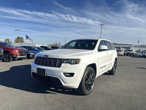 2020 Jeep Grand Cherokee Altitude