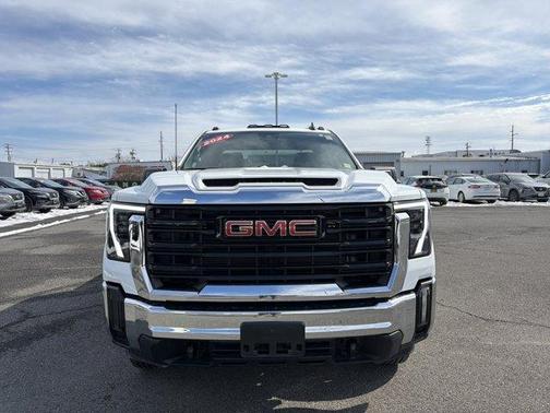 2024 GMC Sierra 2500 Pro