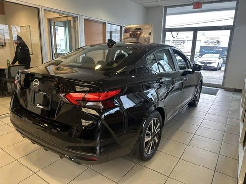 2025 Nissan Versa 1.6 SV