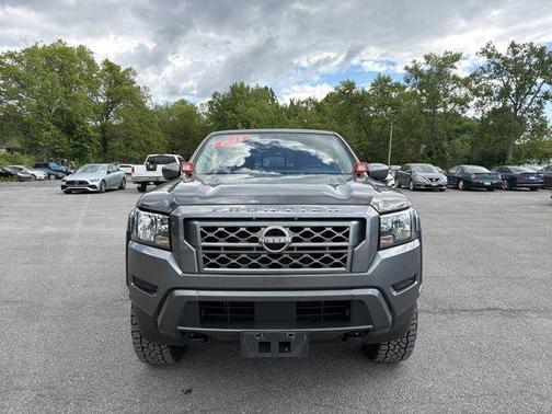 Gun Metallic 2022 Nissan Frontier SV