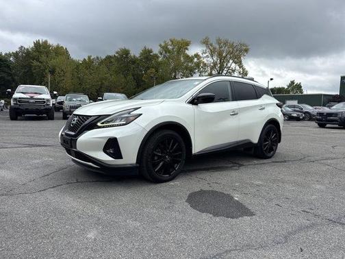 2023 Nissan Murano SV