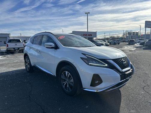 2023 Nissan Murano SV