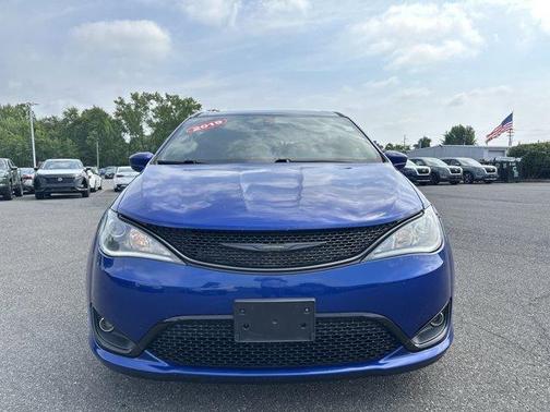 2019 Chrysler Pacifica Touring Plus