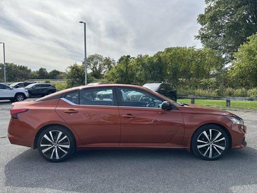 2020 Nissan Altima 2.5 SR