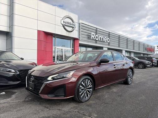 2025 Nissan Altima SV