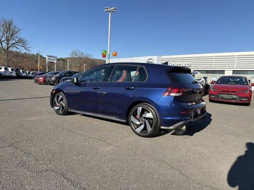 2022 Volkswagen Golf GTI 2.0T S