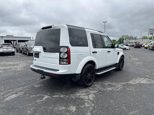 2016 Land Rover LR4 Base