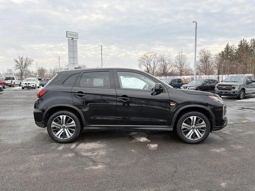 2024 Mitsubishi Outlander Sport 2.0 ES