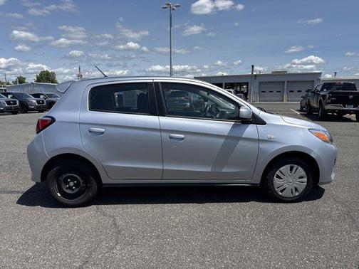 2024 Mitsubishi Mirage ES