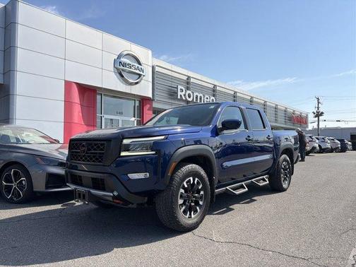 Deep Blue Pearl 2023 Nissan Frontier PRO-4X
