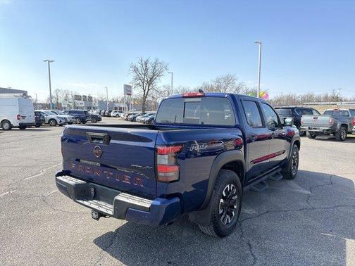 Deep Blue Pearl 2023 Nissan Frontier PRO-4X