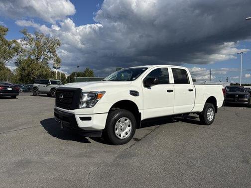 2023 Nissan Titan XD S