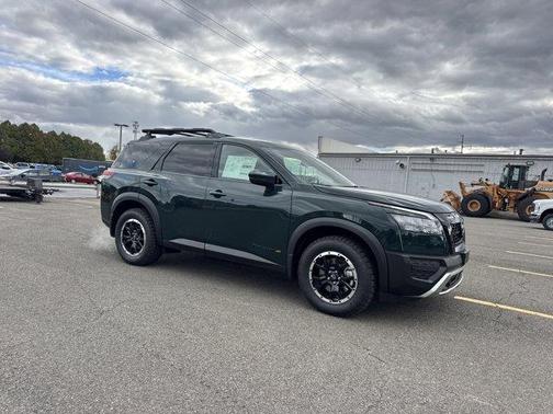 2025 Nissan Pathfinder Rock Creek