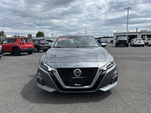 2020 Nissan Altima 2.5 SV