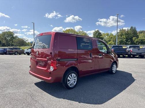 2018 Nissan NV200 SV