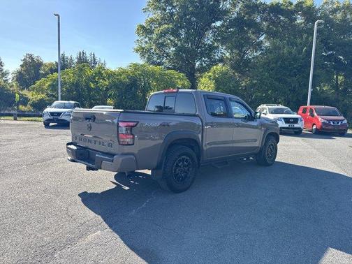 2022 Nissan Frontier PRO-4X