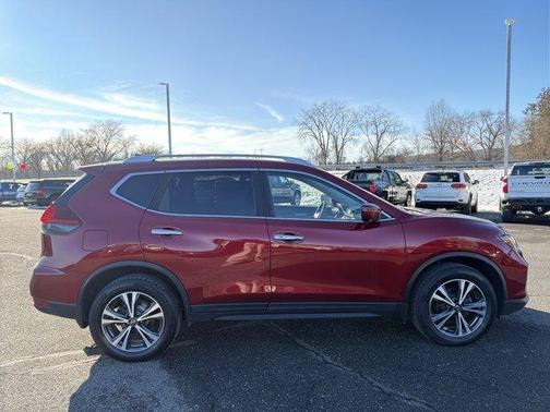 2019 Nissan Rogue SV