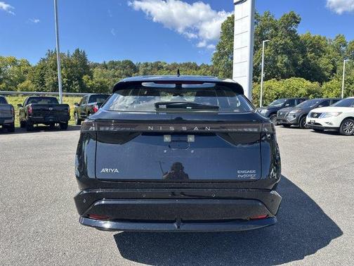 2024 Nissan ARIYA ENGAGE