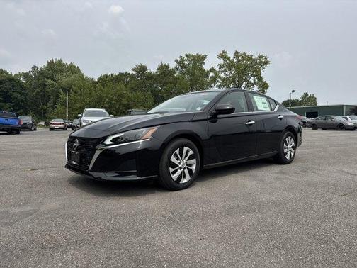 2025 Nissan Altima S