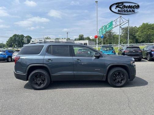 2020 GMC Acadia AT4