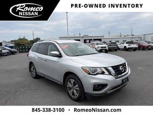 Brilliant Silver Metallic 2018 Nissan Pathfinder S