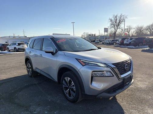 Brilliant Silver Metallic 2023 Nissan Rogue SV