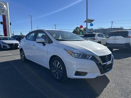 2022 Nissan Versa 1.6 SV