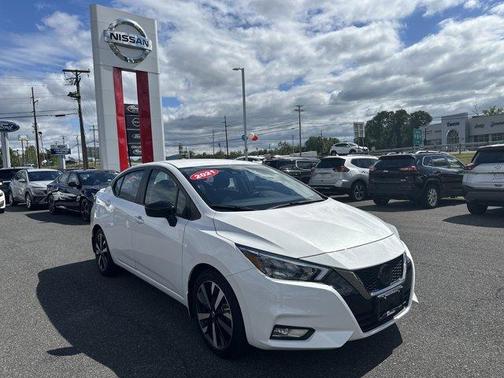 2021 Nissan Versa 1.6 SR