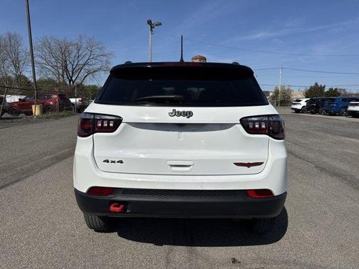 2022 Jeep Compass Trailhawk
