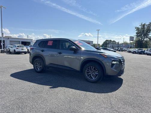 2024 Nissan Rogue S
