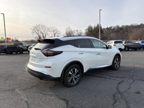 2024 Nissan Murano SV