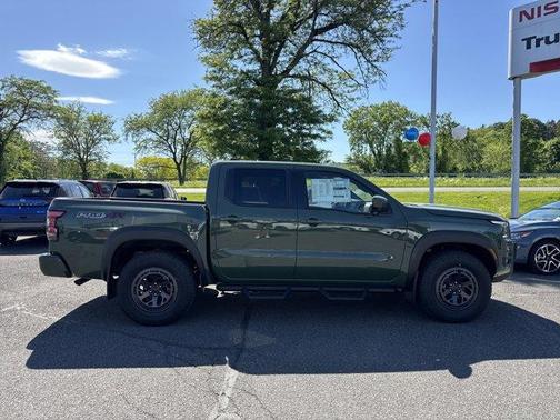 2025 Nissan Frontier PRO-4X