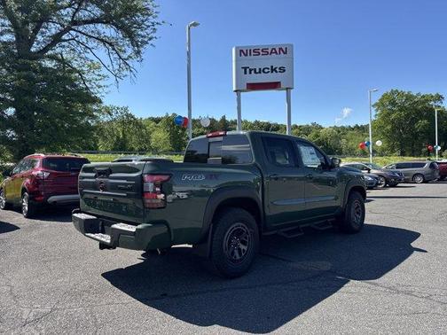 2025 Nissan Frontier PRO-4X